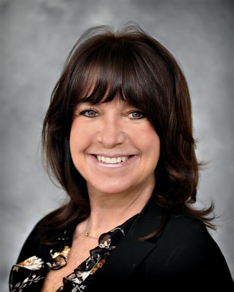 Susan Rosenblum - Lois Lauer Realty logo