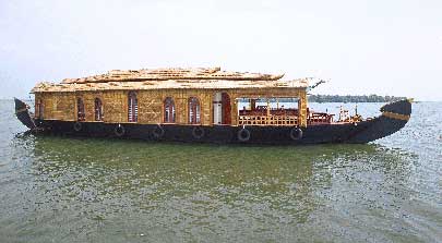 Kerala Houseboat Packages logo