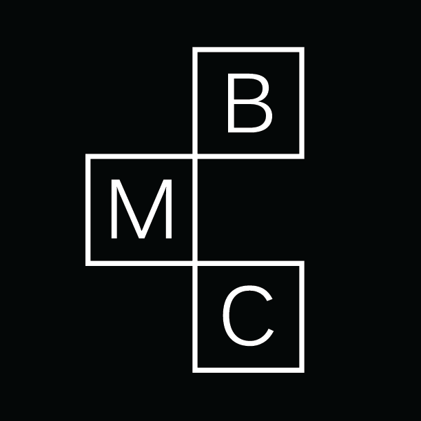 Brisbane Makeover Co || 1300 766 027 logo