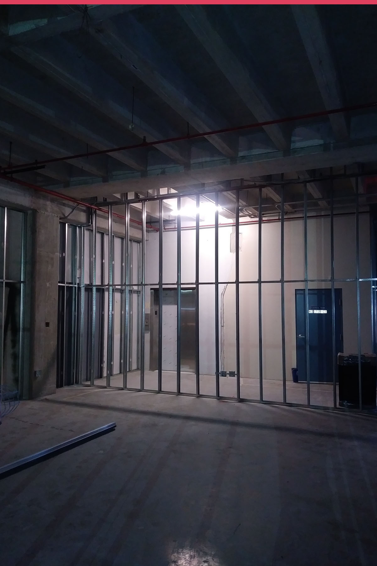 Selenis Construction logo