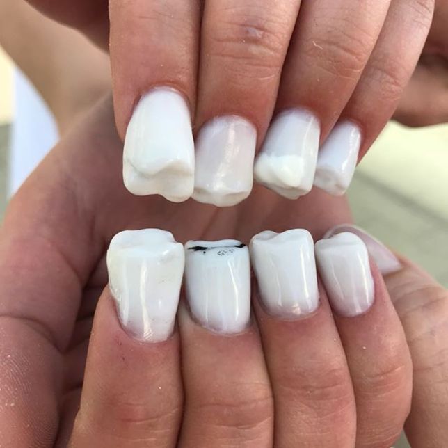 Scottsdale Nail Lounge logo
