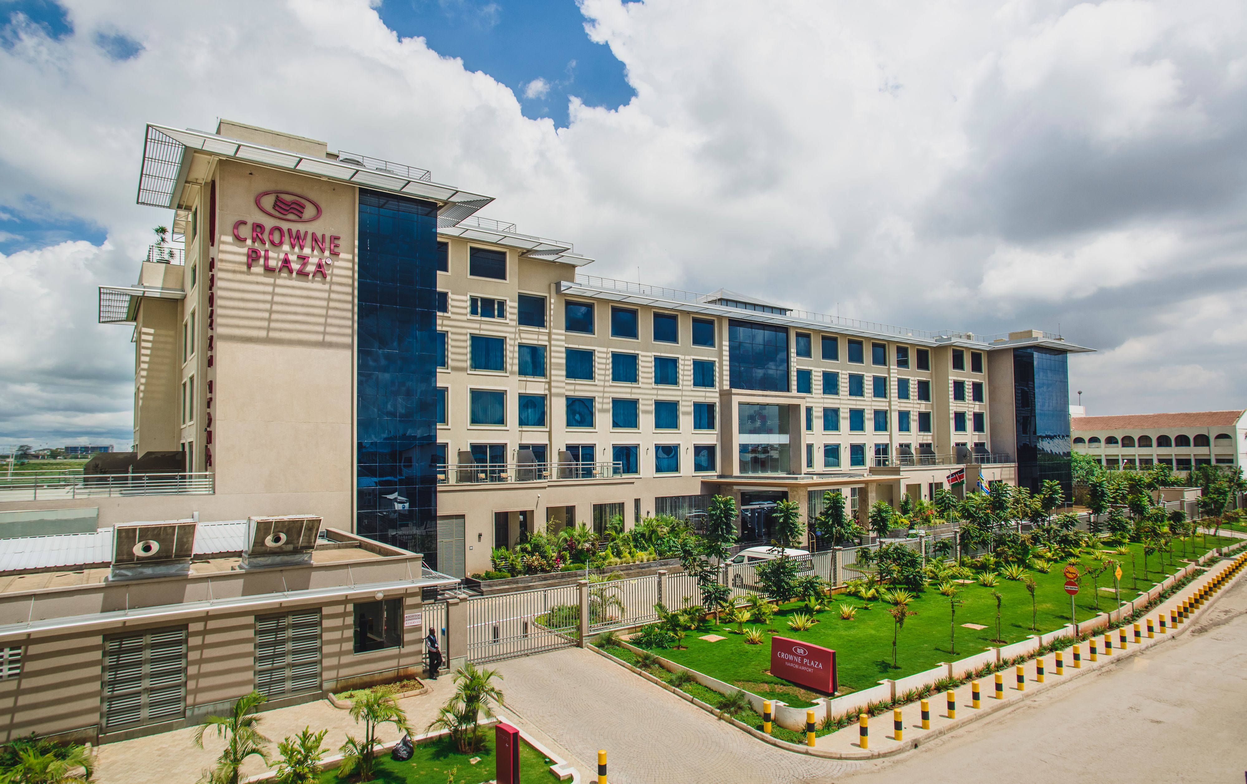 Crowne Plaza Nairobi Airport logo
