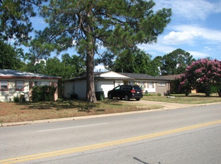 Arlington Roofing Experts logo