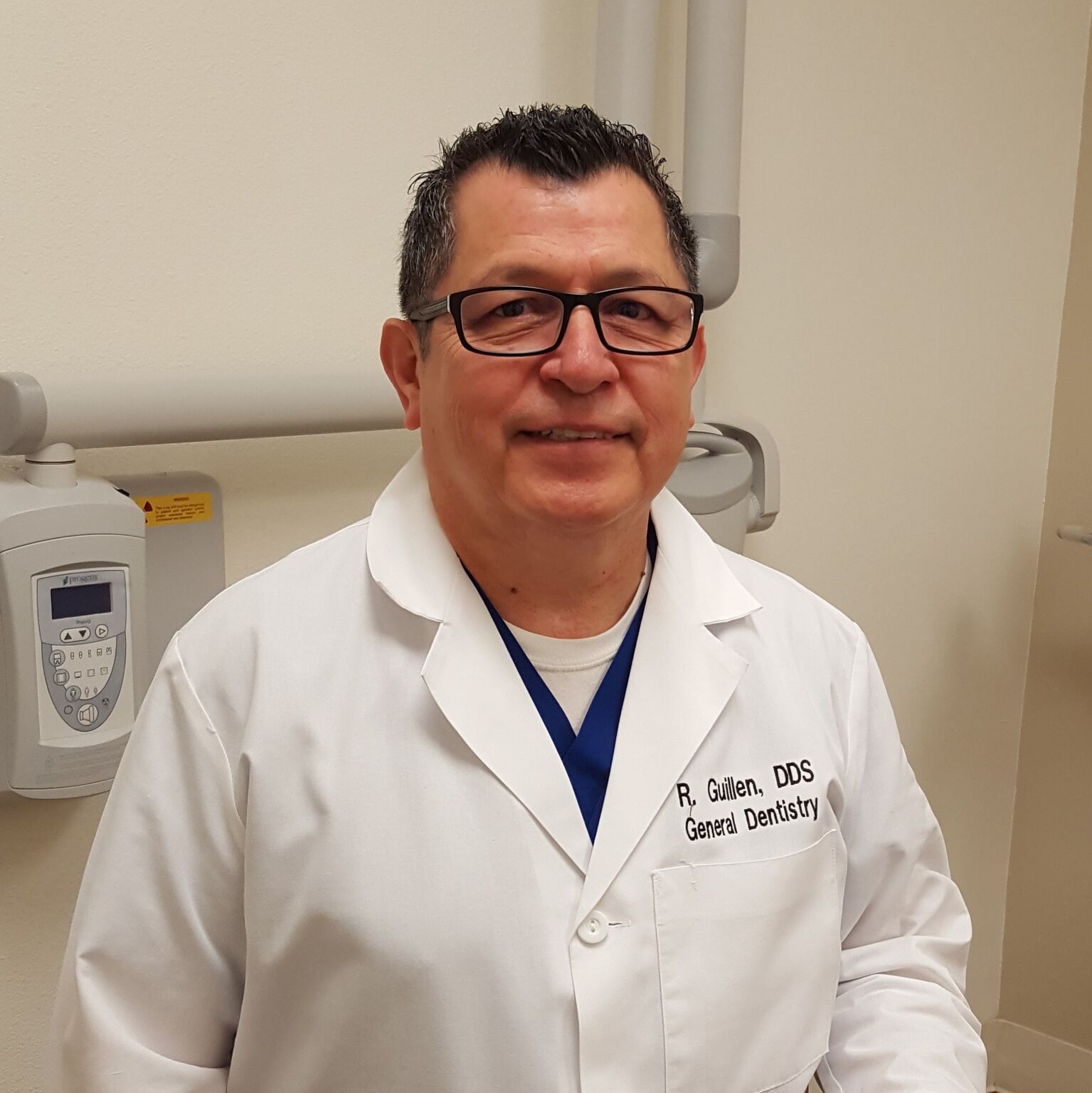 Ricardo C. Guillen, DDS PLLC logo